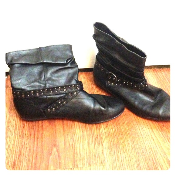 Chinese laundry short boots