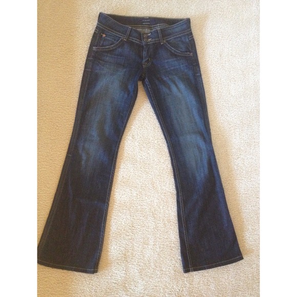 ❌❌❌SOLD❌❌❌Premium Bootcut Hudson Jeans