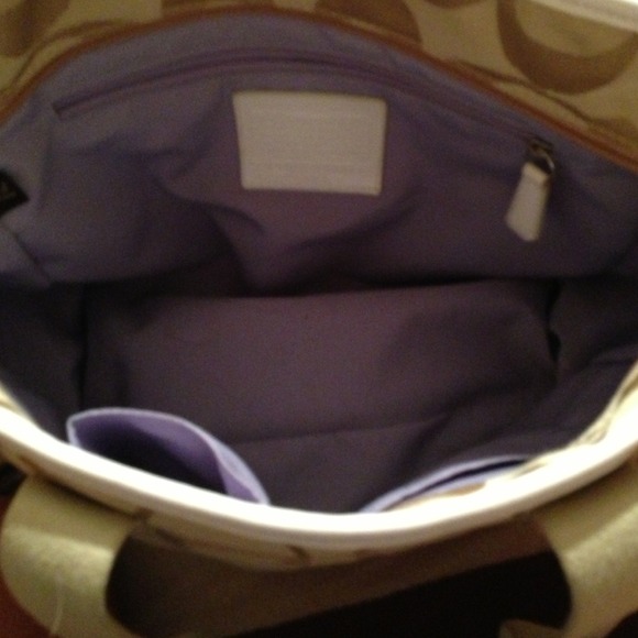 authentic coach purse - Picture 2 of 2