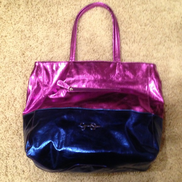 ON SALE!!!  Metallic Jessica Simpson purse