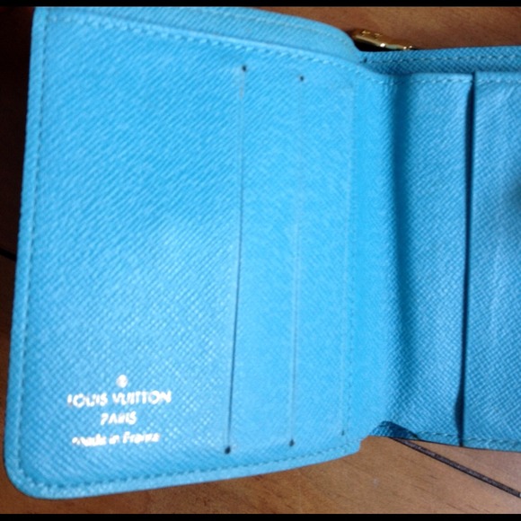 SOLD Louis Vuitton Groom Blue Monogram Wallet - Picture 3 of 4