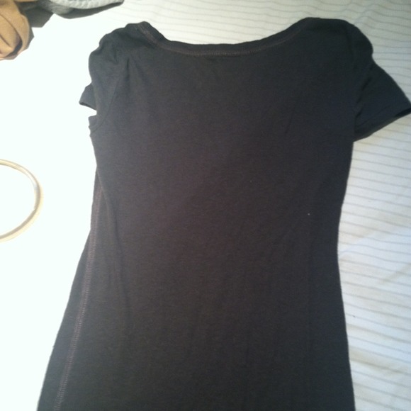 "Love" t-shirt has sold - Picture 4 of 4