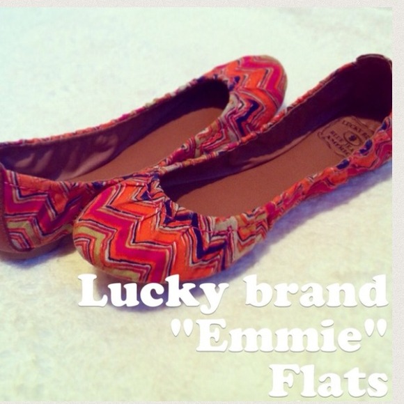 🍒HOLD🍒Lucky Brand chevron flats