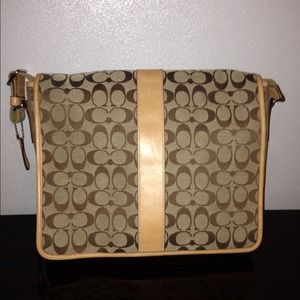 Reserved for @jjhunter78 Coach Messenger Bag