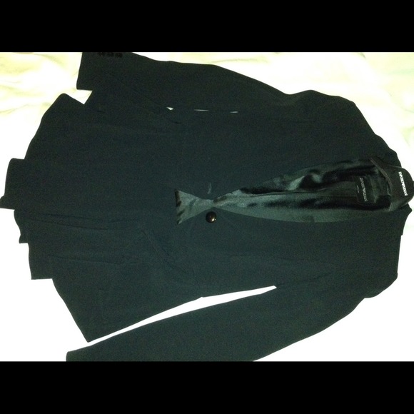 MY CLOSET 👍😘🎀😞😜💕👏 - Picture 3 of 4