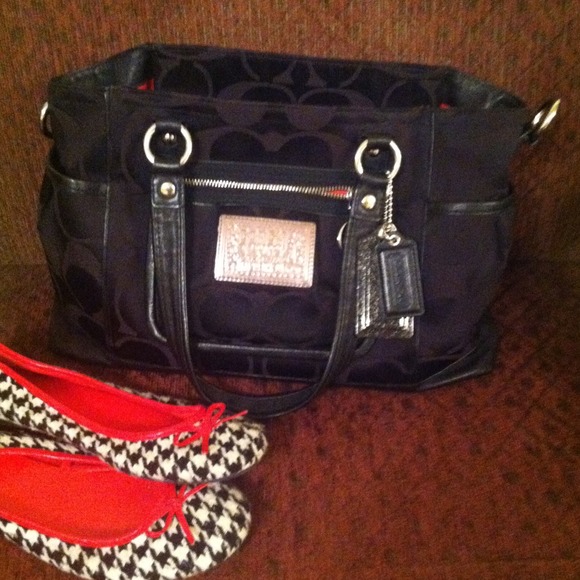 Coach Poppy! Authentic!!!