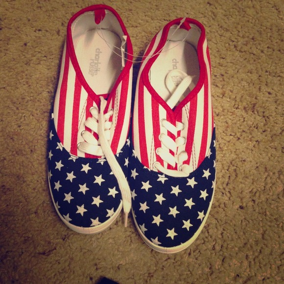 American flag tennis shoes
