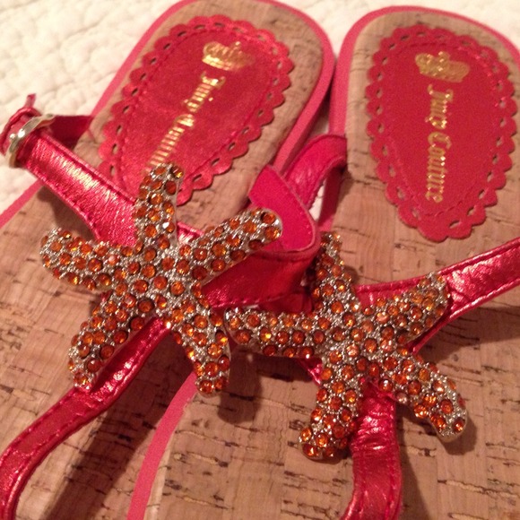 ❌❌SOLD in bundle❌❌Juicy Couture sandals - Picture 2 of 4