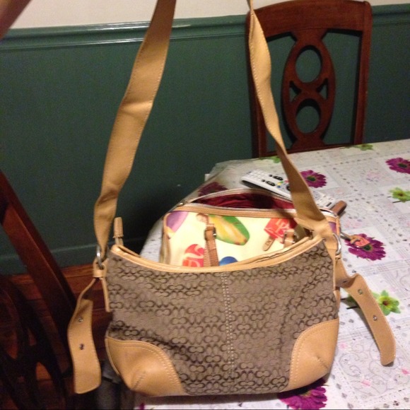 💥💥Final sale❤Authentic coach crossbody❤