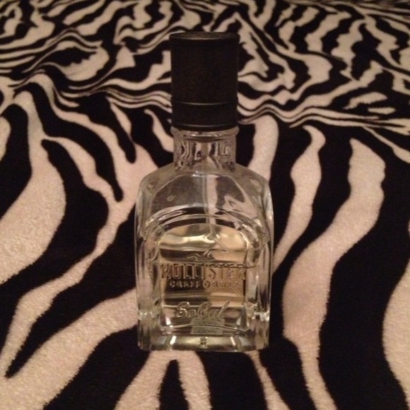 Hollister so cal perfume!🌺