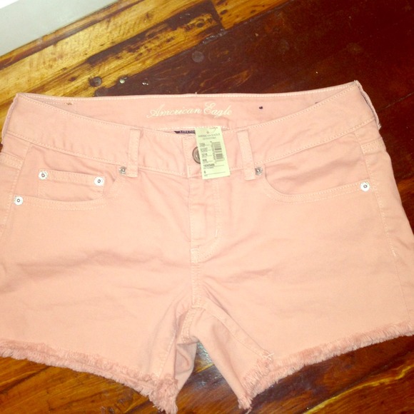 SOLD IN BUNDLE Dusty rose NWT AE frayed shorts