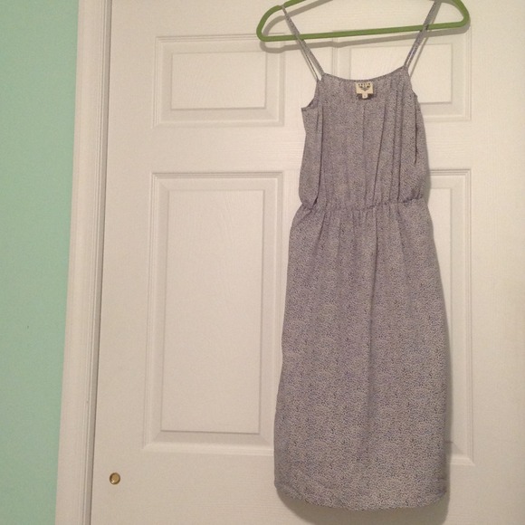 Urban outfitters dress size small