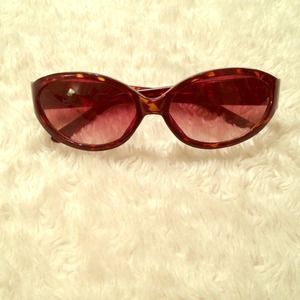 Jessica Simpson Tortoise Shell Sunglasses