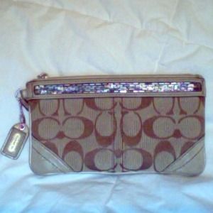 Authentic Coach Wrislet