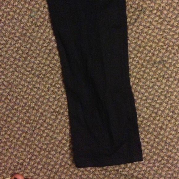 Skinny jeans (SIZE 9) - Picture 3 of 3