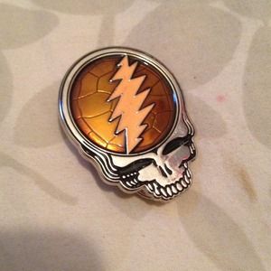 Grateful dead pin