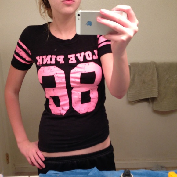 Victoria's Secret PINK T-shirt