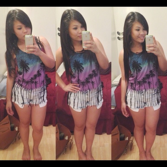 Top - Picture 1 of 1