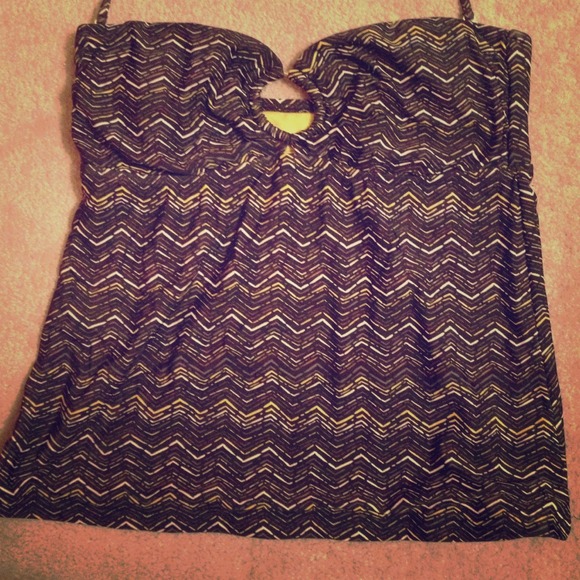 💢sold!!💢Chevron print Tankini