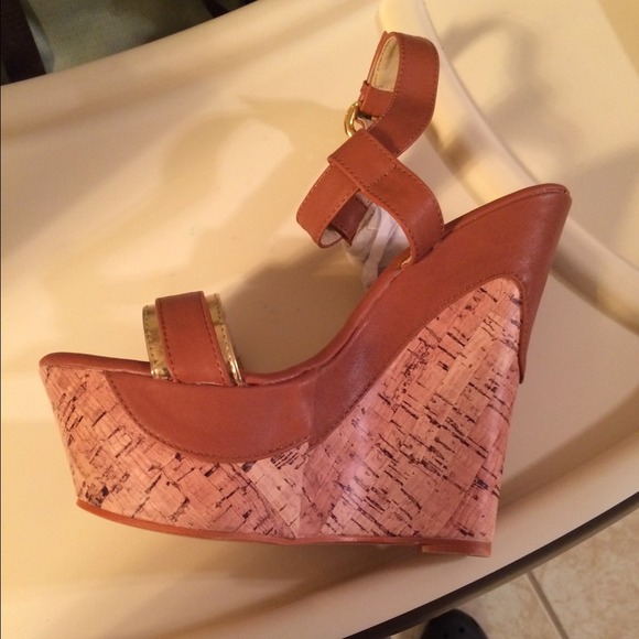 🔴REDUCED🔴 Cork Wedge Sandals - Picture 4 of 4