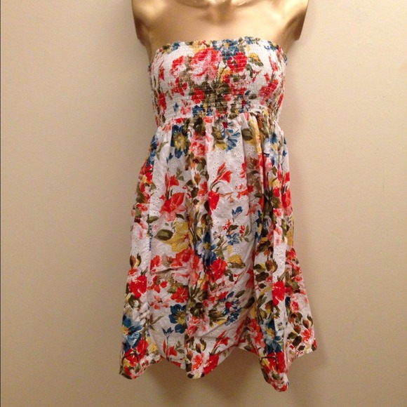 *TRADED*F21 SZ med floral tube dress