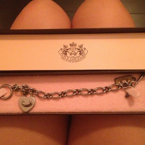 Silver chain bracelet