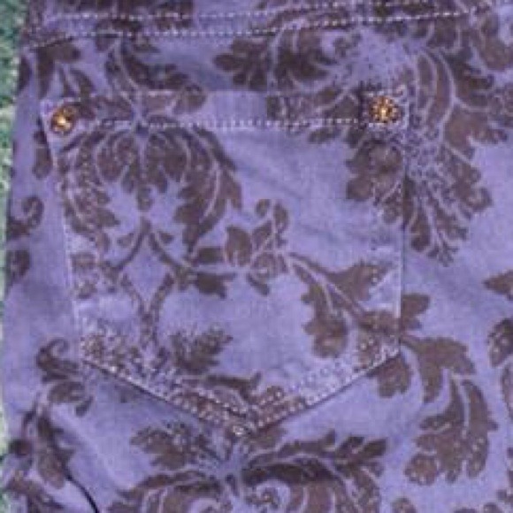 Blueish Jeans with Bold Print - Picture 2 of 2