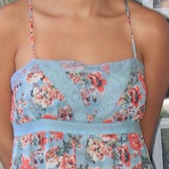Light blue Floral Dress - Picture 3 of 4
