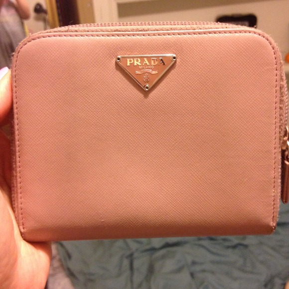 SOLD ELSEWHEREAuthentic Prada wallet. Negotiable!!