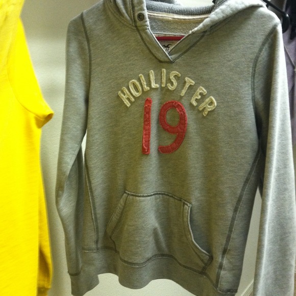Hollister jacket - Picture 4 of 4