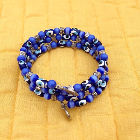 BEAUTIFUL EAST INDIAN CAST  OFF EVIL BRACELET 🌀