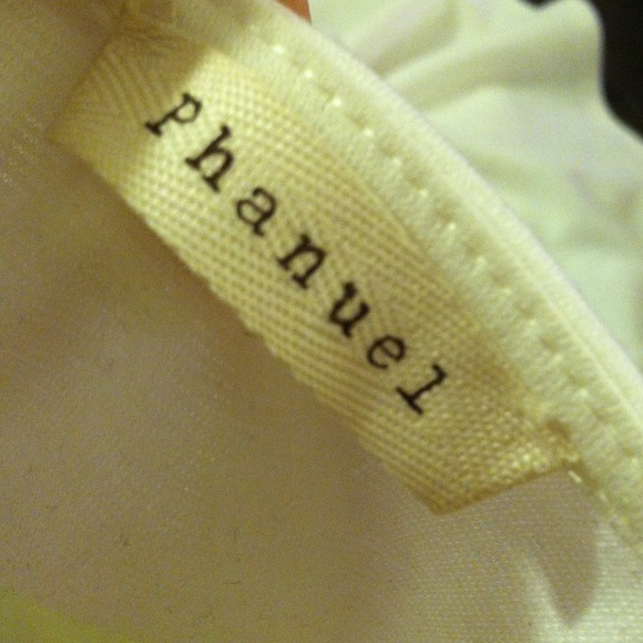 Virgin Dress - Picture 3 of 3