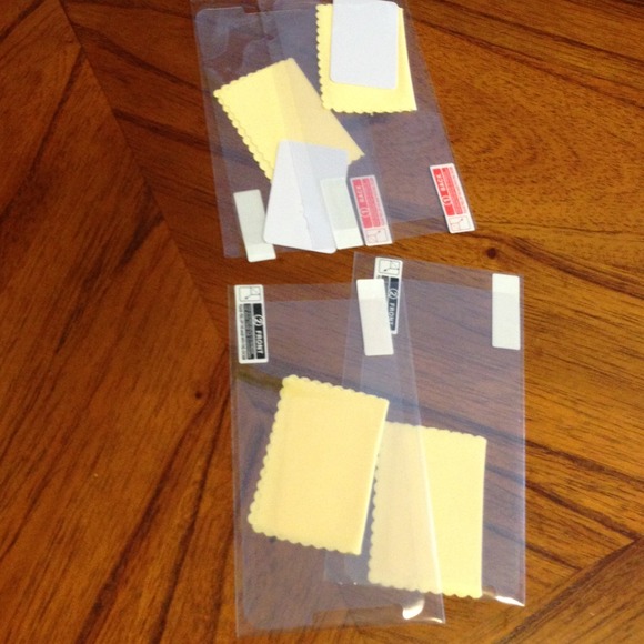 Samsung focus s black case + screen protectors - Picture 3 of 3