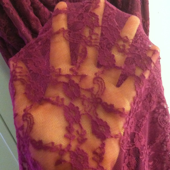 Lace dress!! - Picture 2 of 3