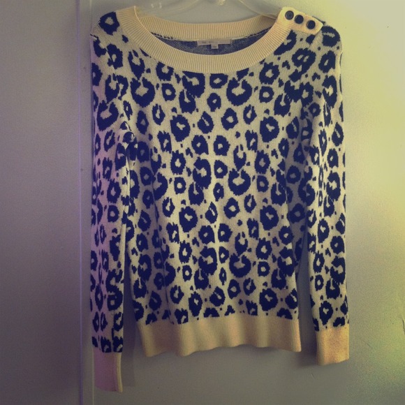 Off white/ Black Cheetah Print Sweater - Picture 1 of 3