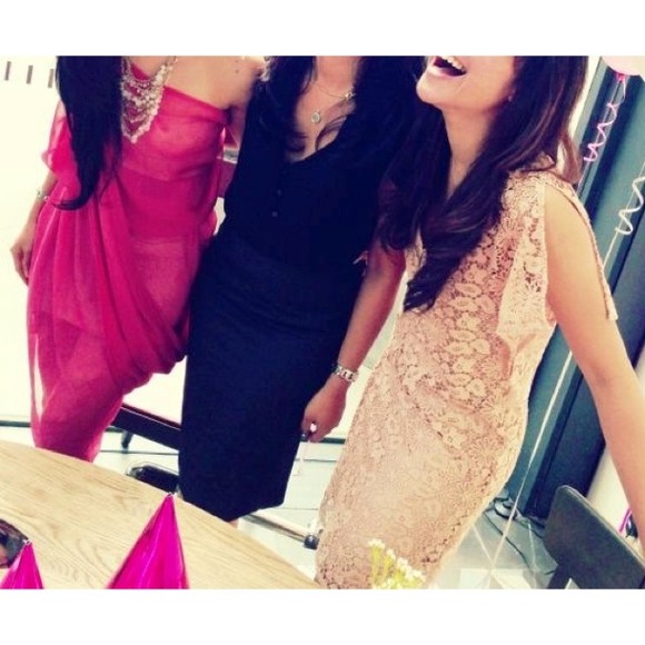 🎉BUNDLED for VERONICA🎉Zara nude lace dress - Picture 2 of 4