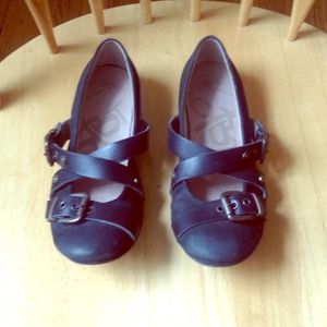 OTBT Leather Flats with buckles