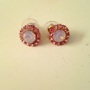 Cute pink errings!