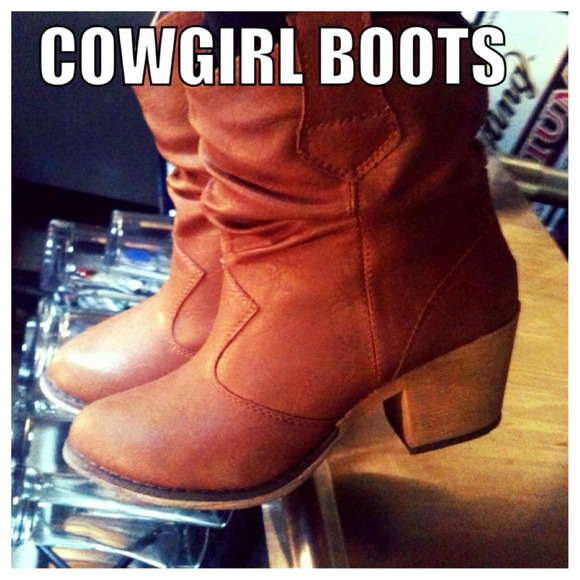TRADED Cowgirl boots