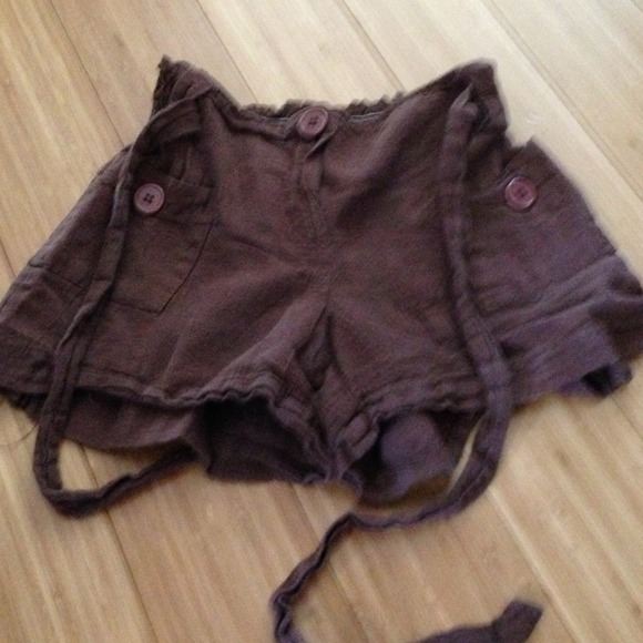 🚫SOLD🚫 Brown shorts🍁