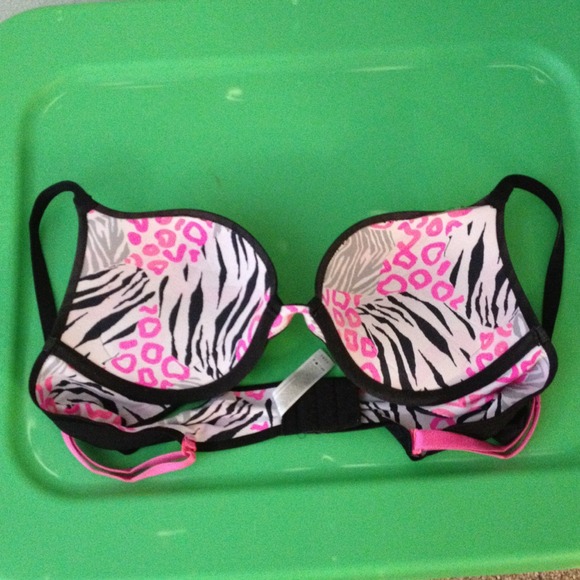 Wonder bra. - Picture 2 of 2
