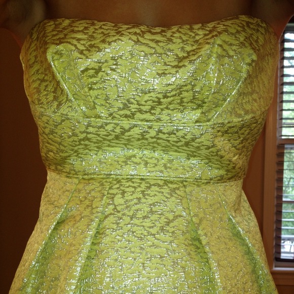 💗Host Pick💗  BCBG cocktail dress - Picture 2 of 3