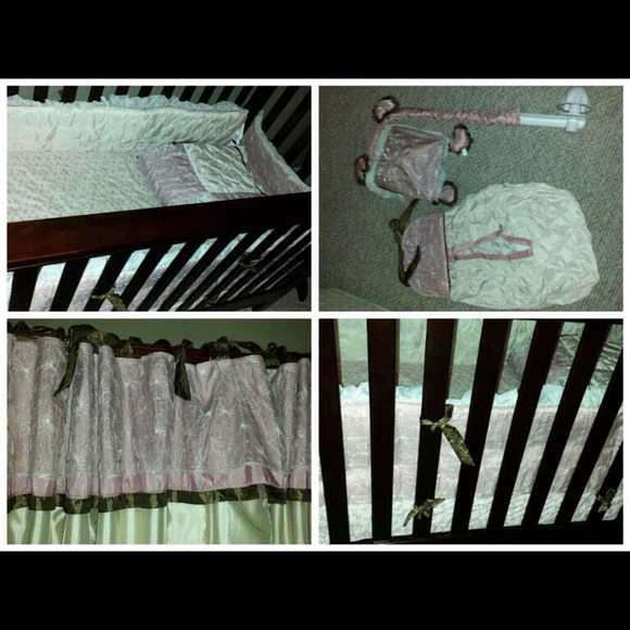 Baby Girl Bedding Set