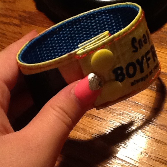 Bracelet - Picture 4 of 4