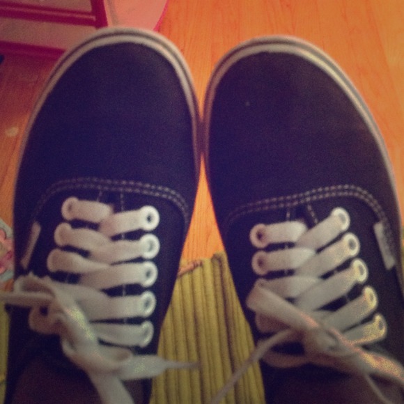 Black vans