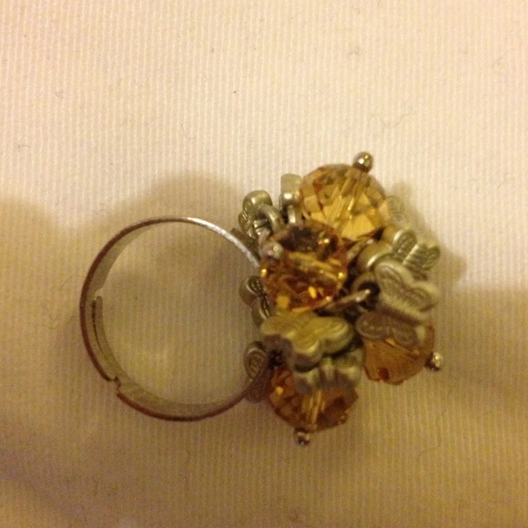 Adjustable gold statement ring - Picture 3 of 3