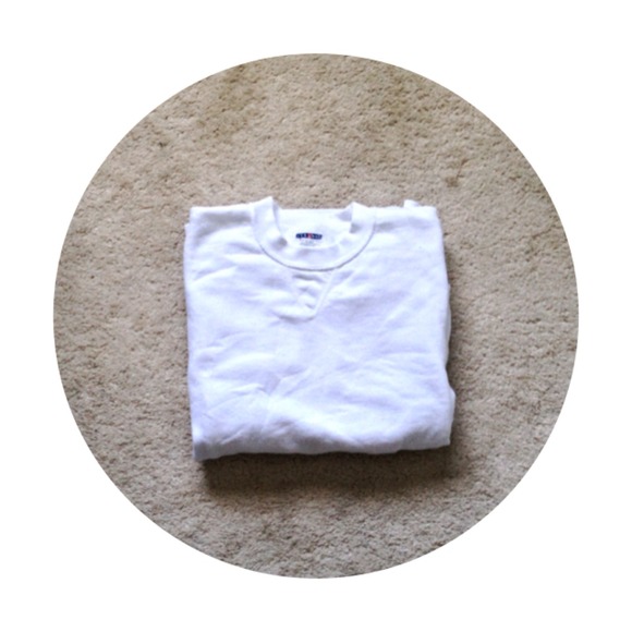Vintage baggy white crew neck