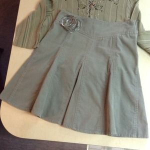 Green pleated corduroy skirt