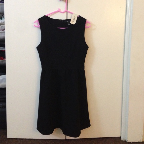 Black - Fit n Flare Shirt Dress; Size - S