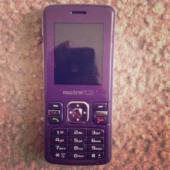 Purple zte metro pcs phone